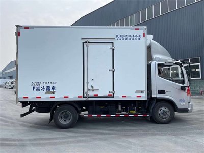 选择福田4.2米冷藏车 食品保鲜与活鱼快递的高效解决方案
